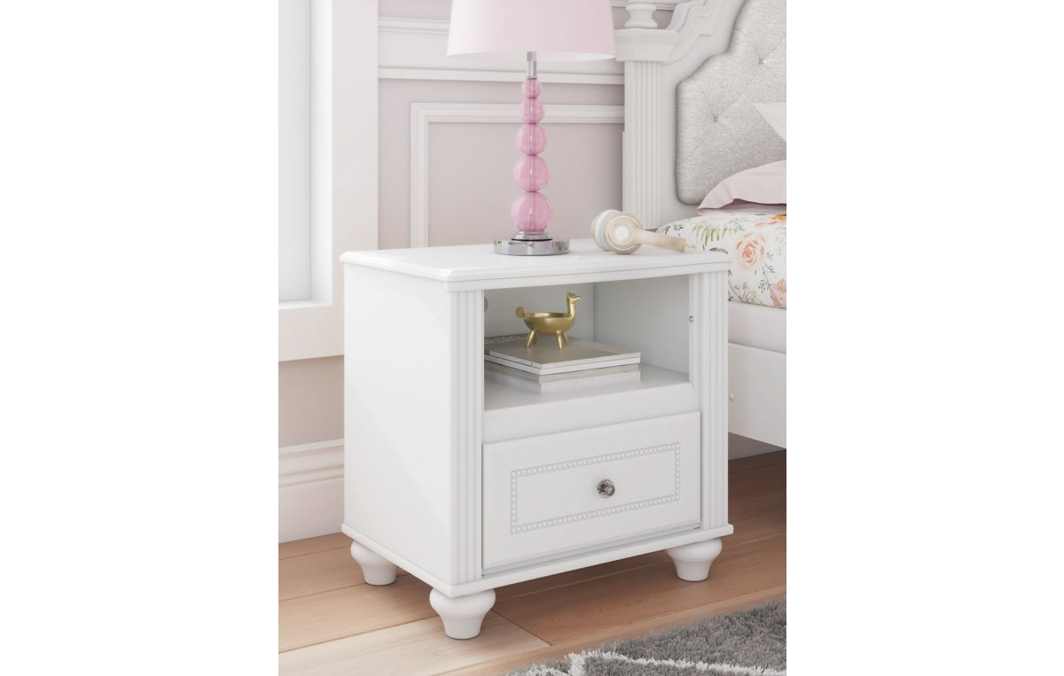 Kozlani Twin Upholstered Panel Bed, Dresser, Mirror and Nightstand