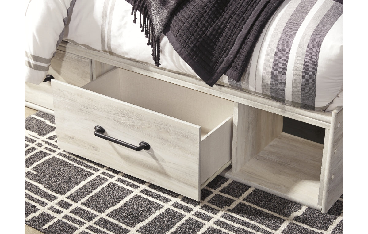 Cambeck Queen Panel Bed with 2 Storage Drawers with Mirrored Dresser