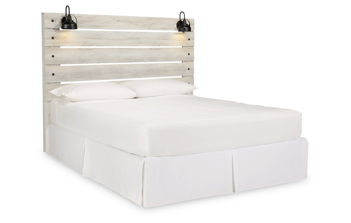 Cambeck King Panel Headboard with Mirrored Dresser, Chest and Nightstand