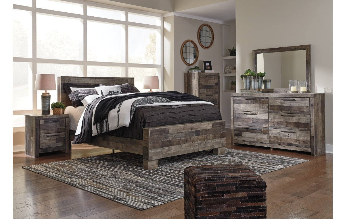 Derekson Queen Panel Bed