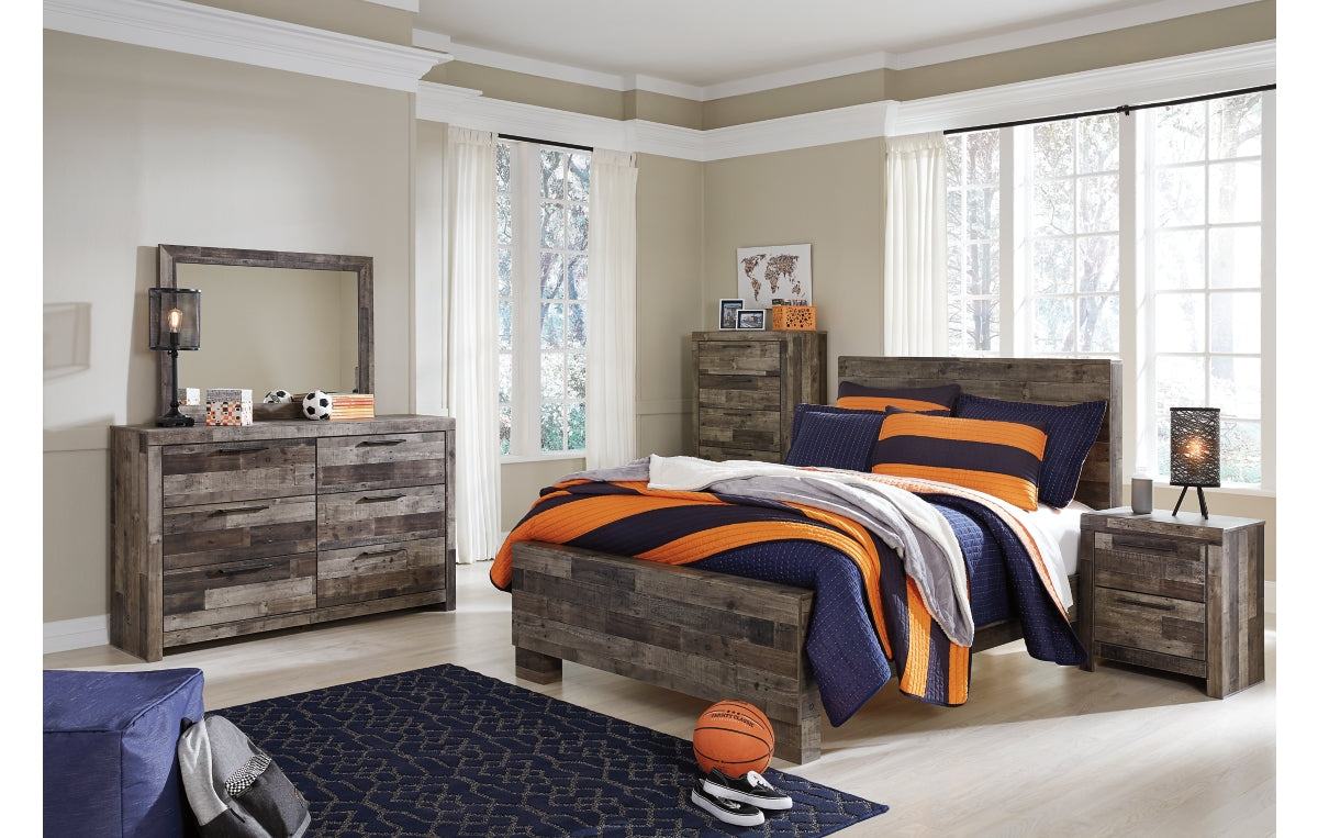 Derekson Full Panel Bed