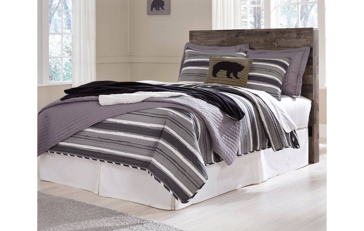 Derekson Full Panel Headboard with Mirrored Dresser