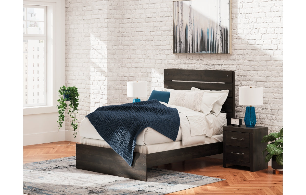 Hollivern Full Panel Bed, Dresser and Mirror