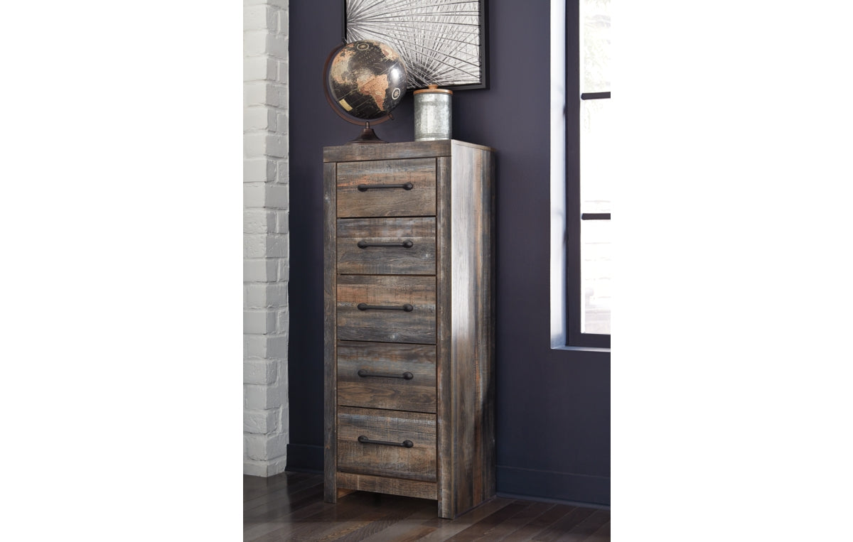 Drystan Narrow Chest