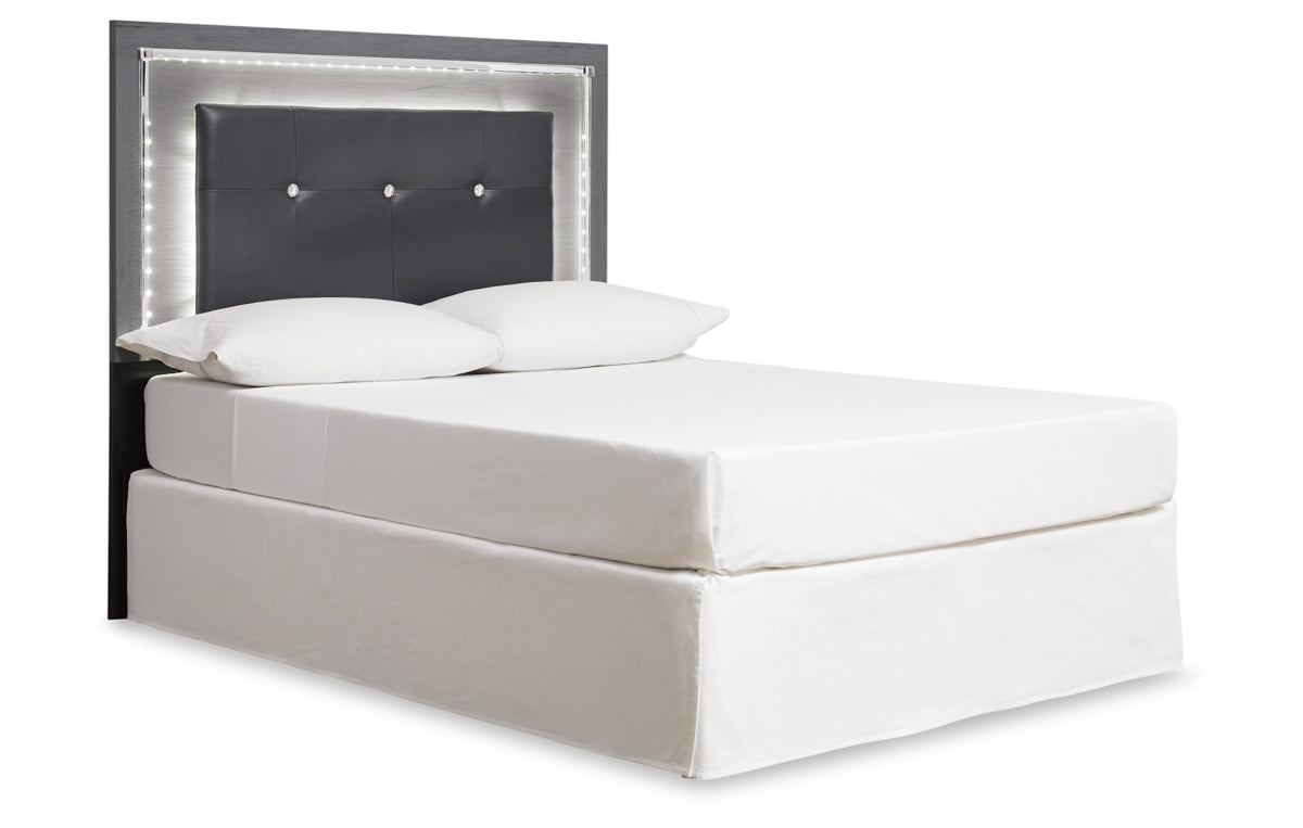 Lodanna King/California King Upholstered Panel Headboard with Mirrored Dresser