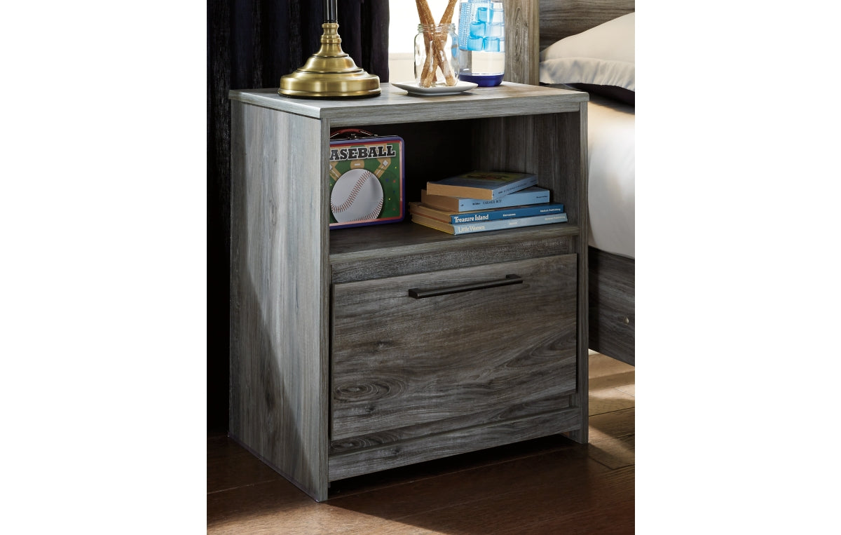 Baystorm King Panel Bed with 2 Storage Drawers with Mirrored Dresser, and Nightstand
