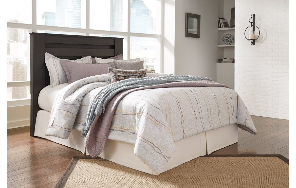 Altyra Queen Panel Headboard with Mirrored Dresser and Chest