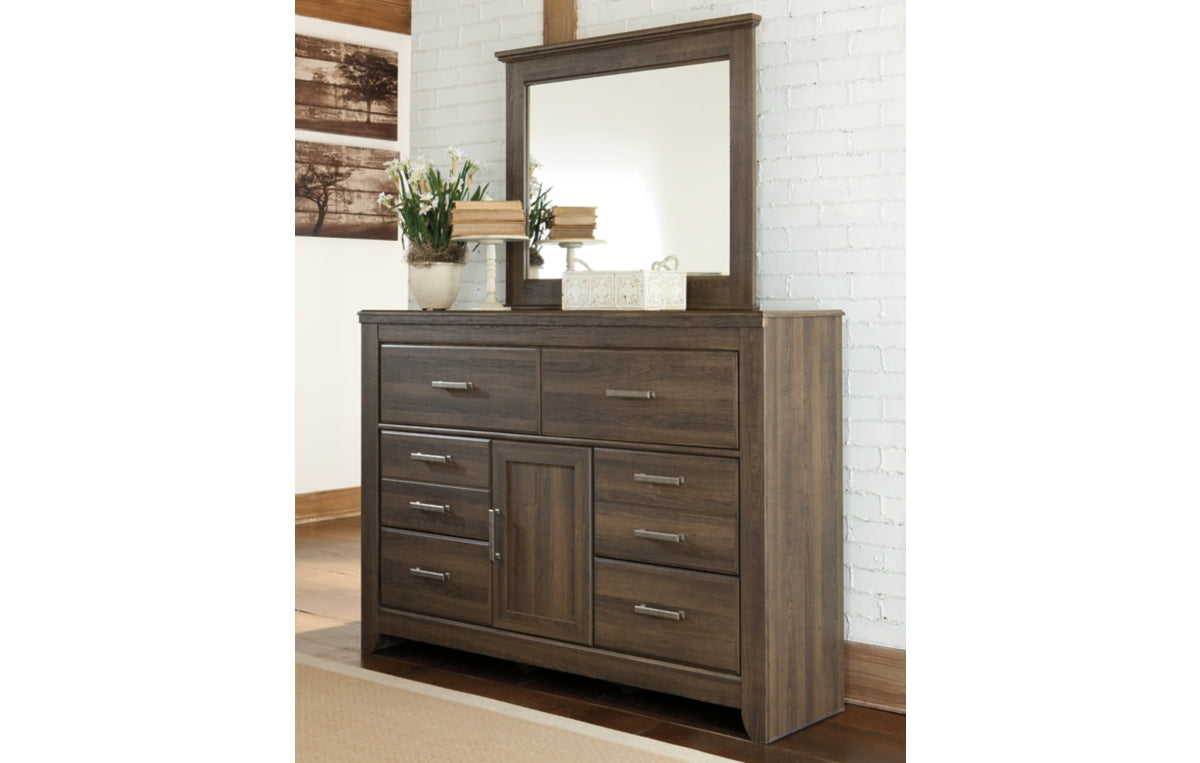Juararo King/California King Panel Headboard with Mirrored Dresser and Chest