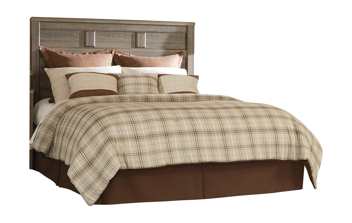 Juararo King/California King Panel Headboard with Mirrored Dresser and Chest