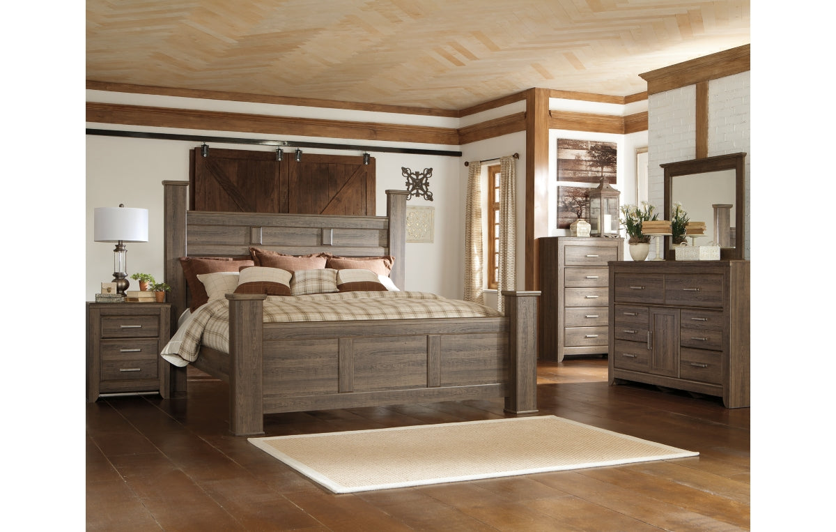 Juararo California King Poster Bed with Mirrored Dresser, Chest and Nightstand