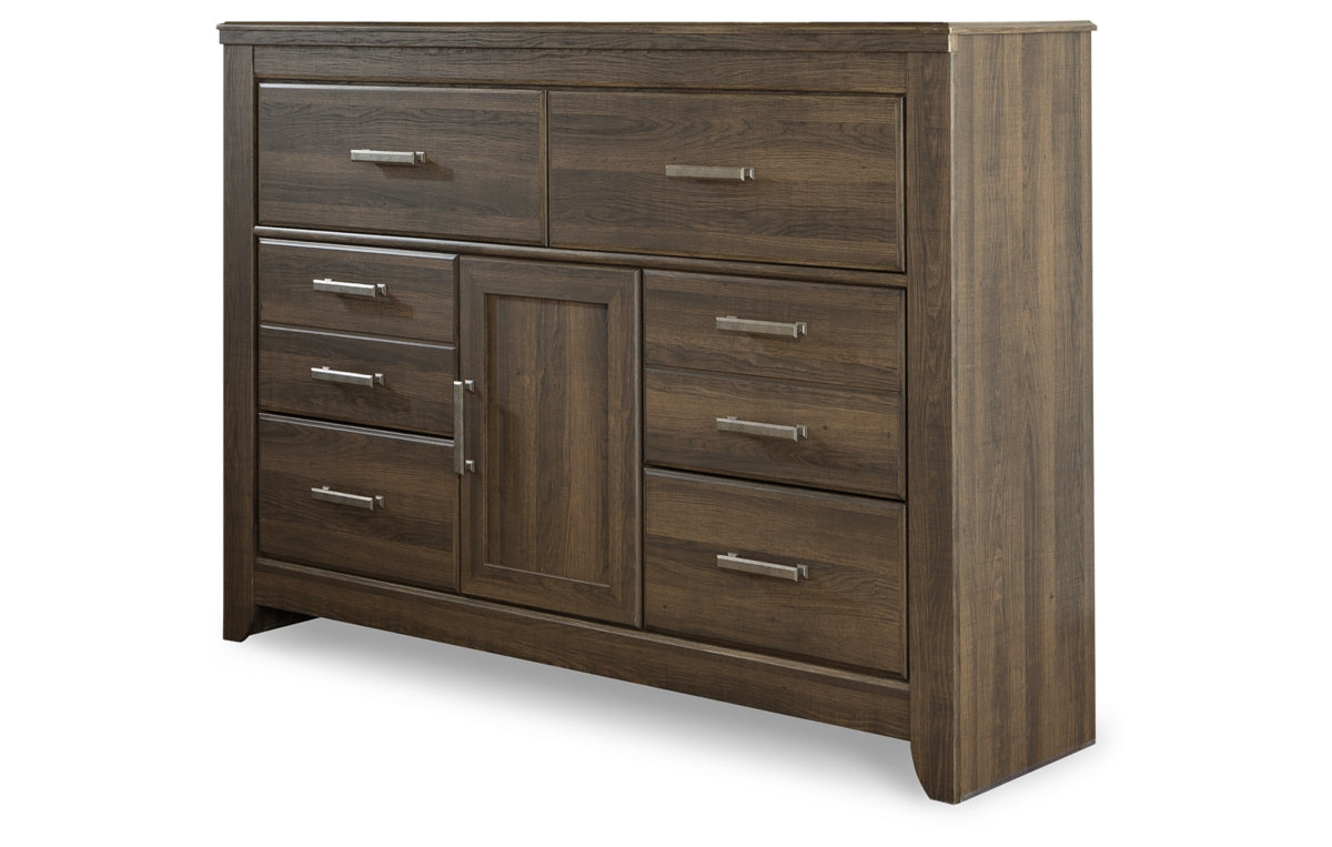 Juararo Dresser