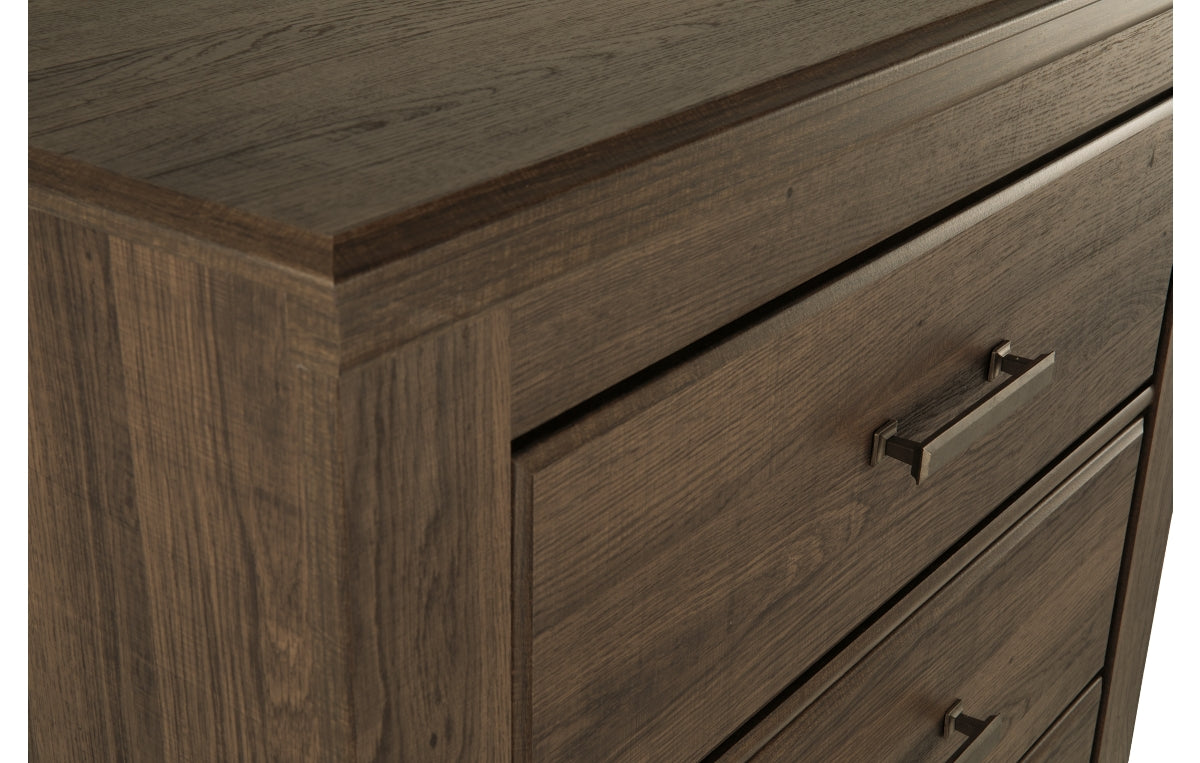 Juararo Chest of Drawers