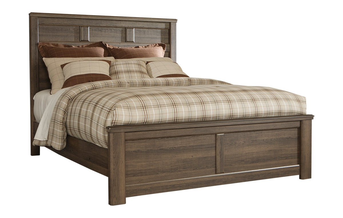 Juararo Queen Panel Bed with Mirrored Dresser
