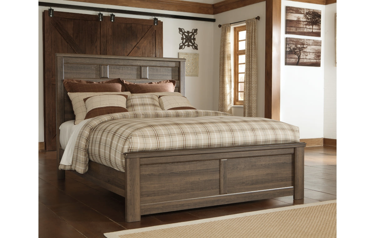 Juararo Queen Panel Bed with Mirrored Dresser