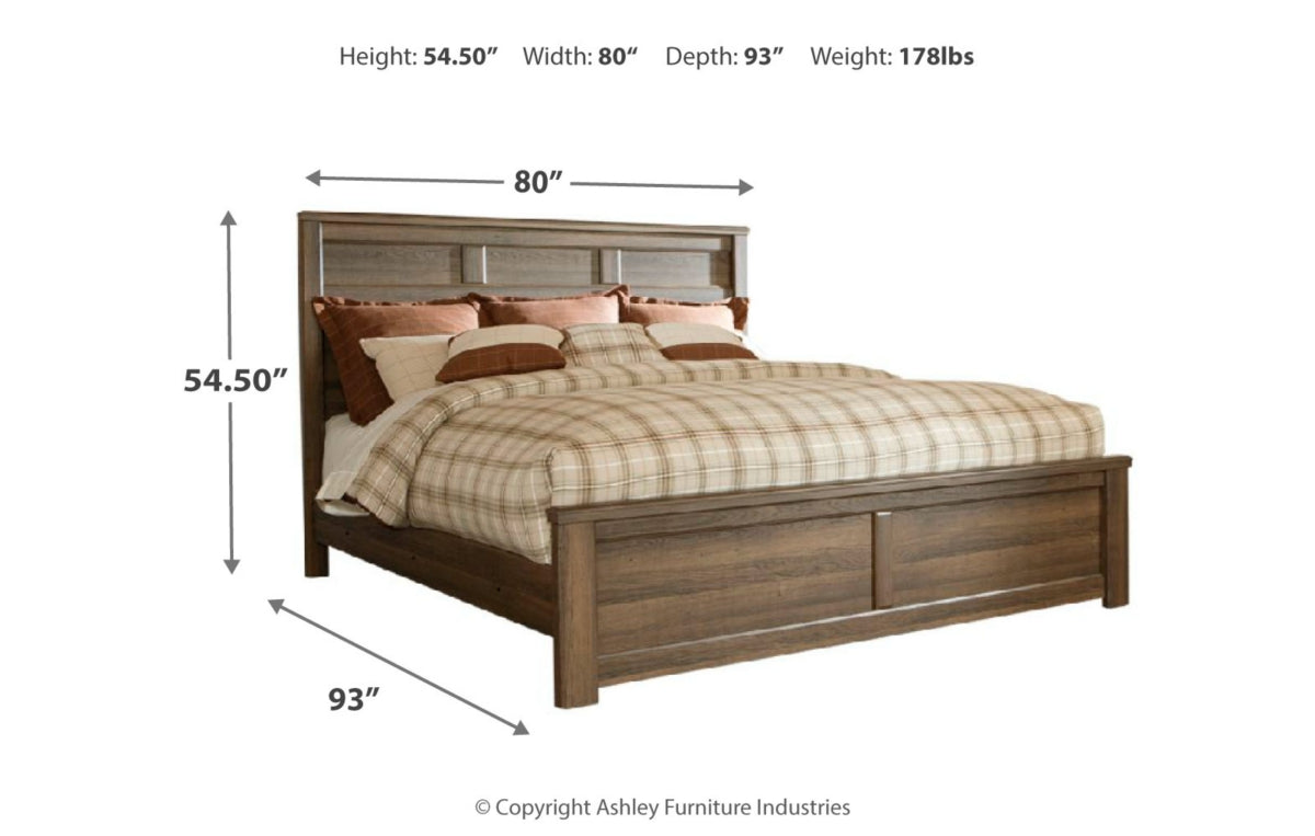 Juararo California King Poster Bed with Mirrored Dresser