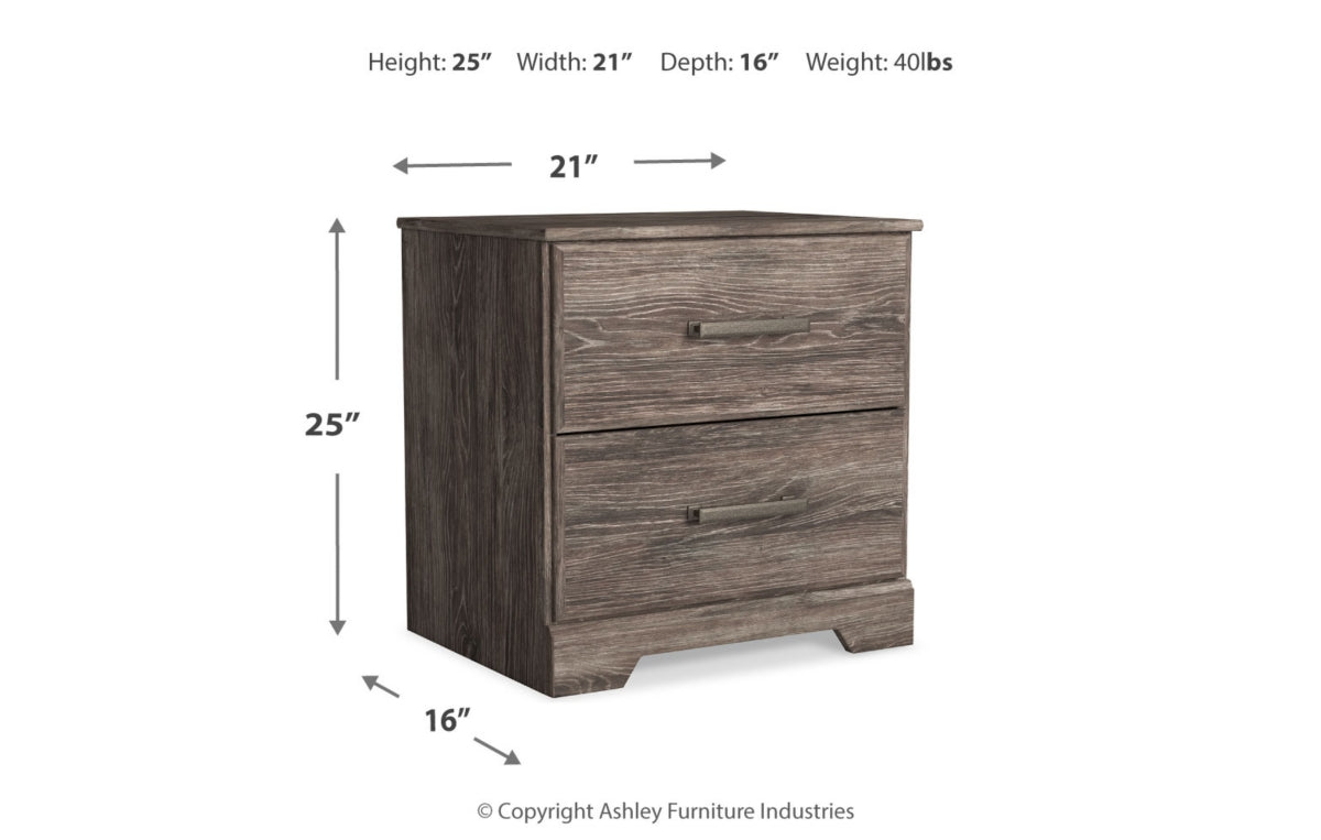 Ralinksi Queen Panel Bed with Mirrored Dresser, Chest and Nightstand