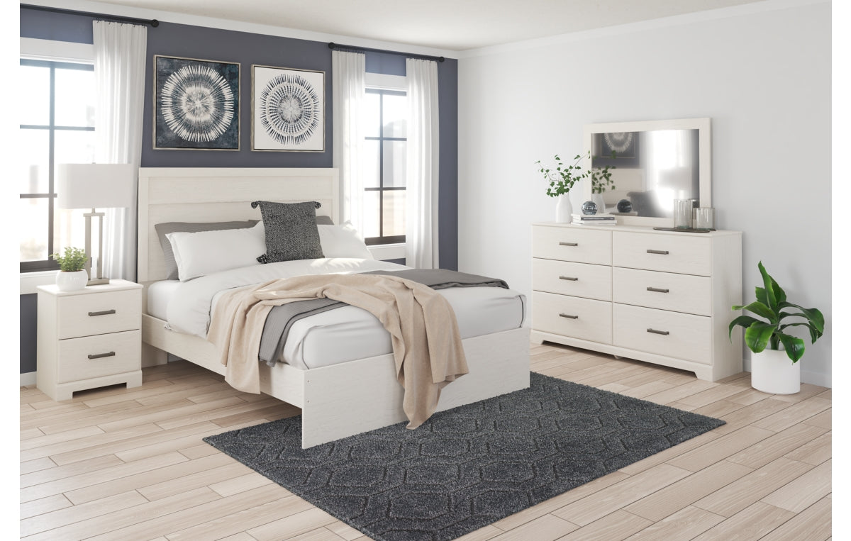 Stelsie Queen Panel Bed