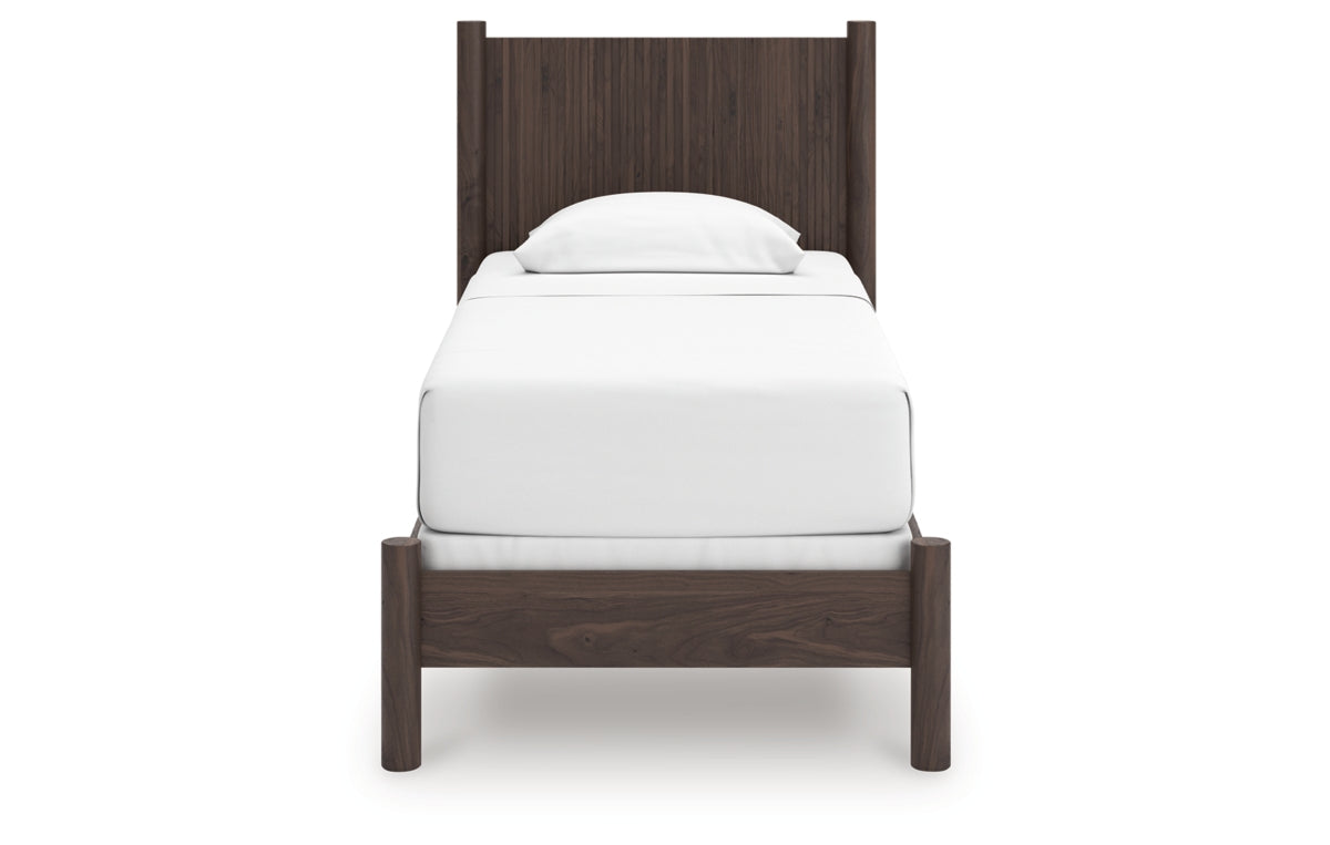 Pamytta Twin Panel Bed, Dresser, Mirror and Nightstand
