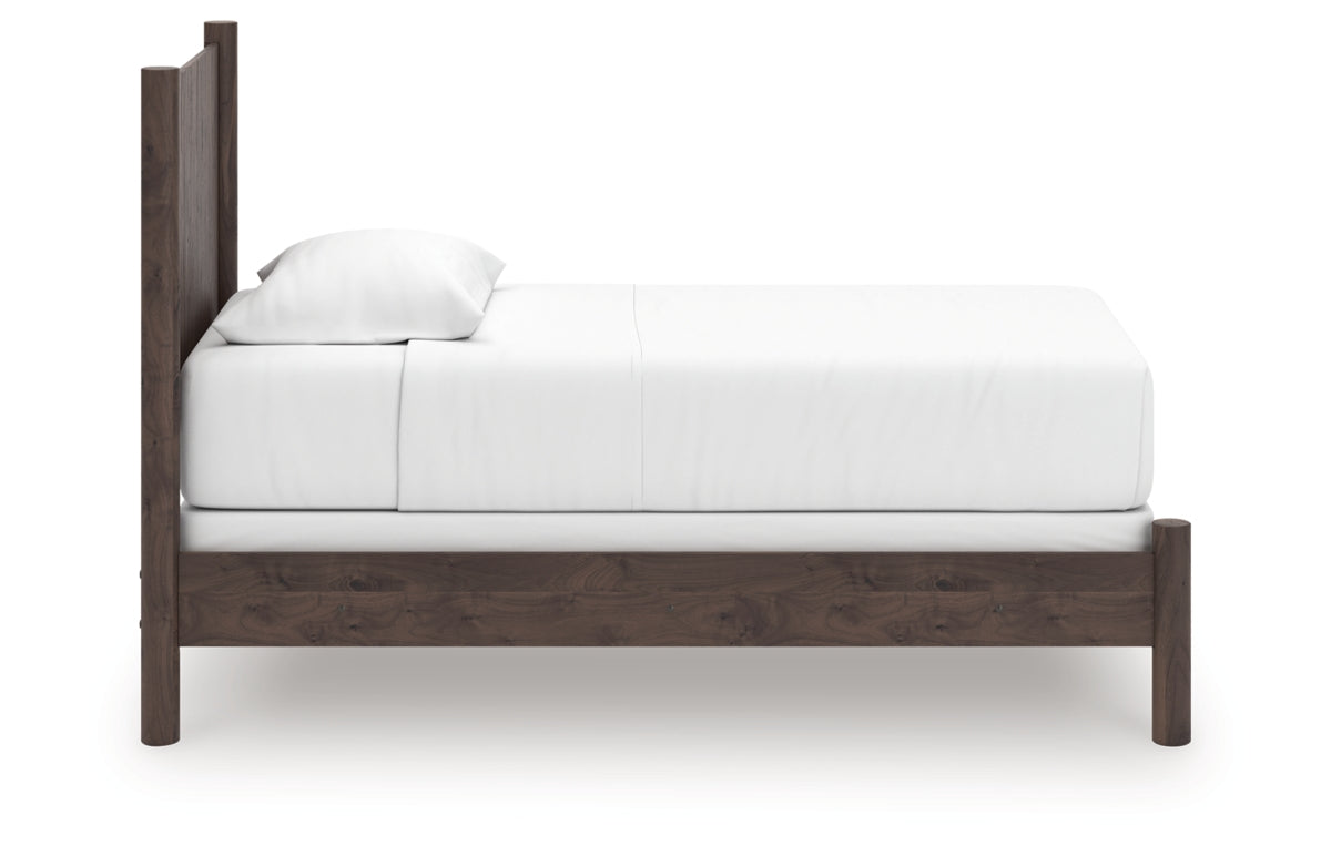 Pamytta Twin Panel Bed, Dresser and Mirror
