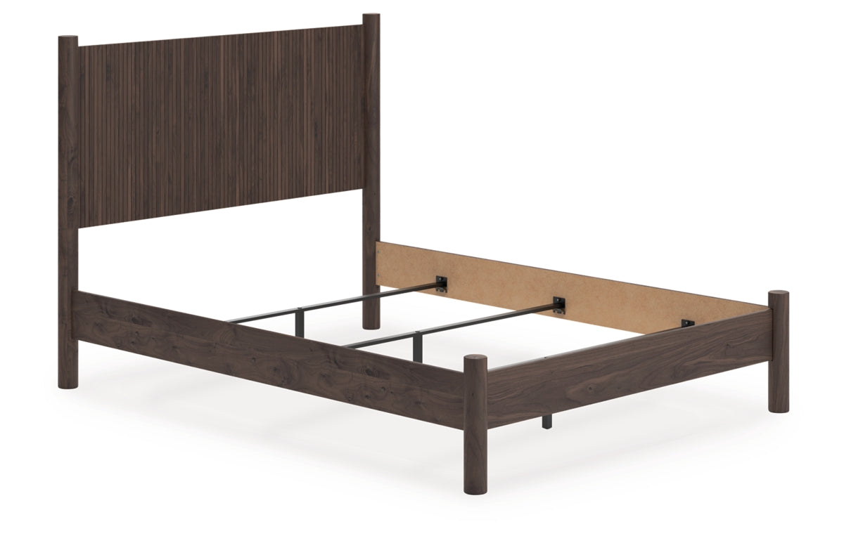 Pamytta Queen Panel Bed, Dresser, Mirror and Chest