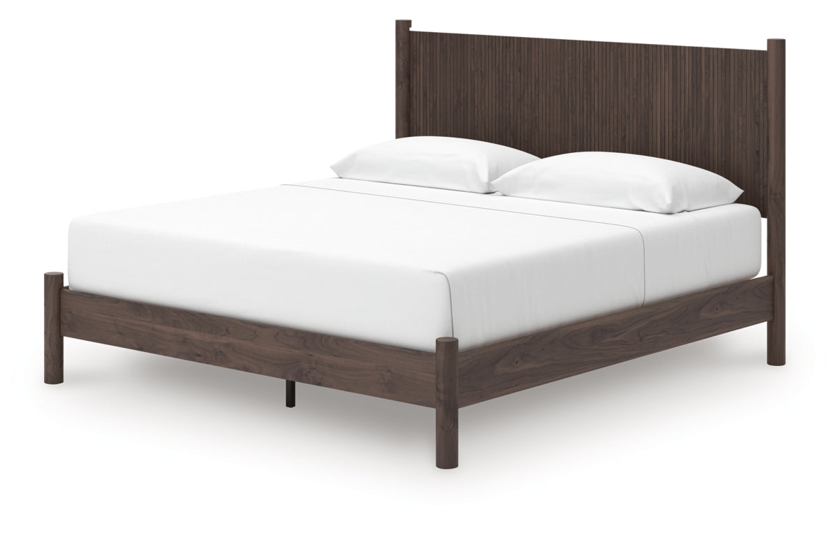 Pamytta King Panel Platform Bed, Dresser, Mirror and Chest