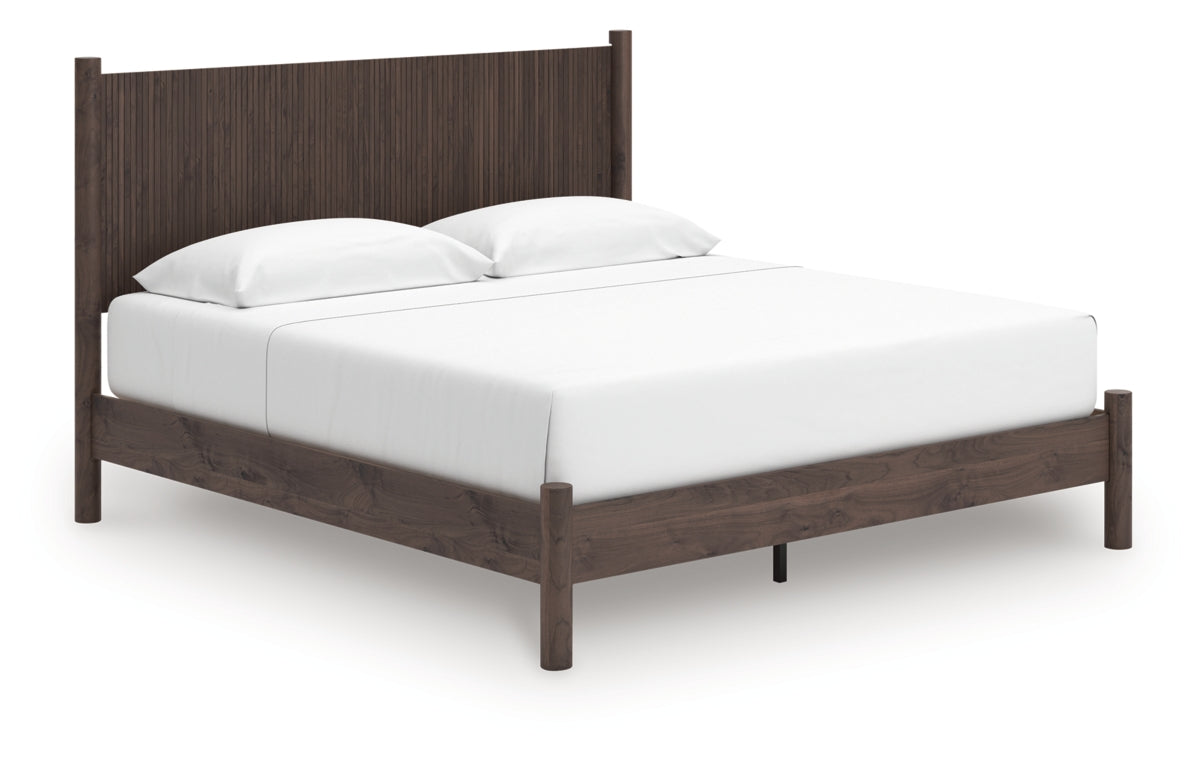 Pamytta King Panel Platform Bed, Dresser, Mirror and Chest
