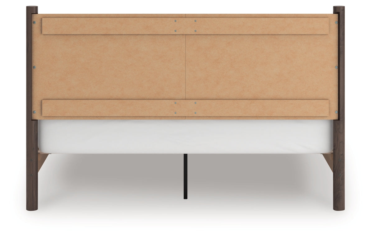 Pamytta King Panel Platform Bed