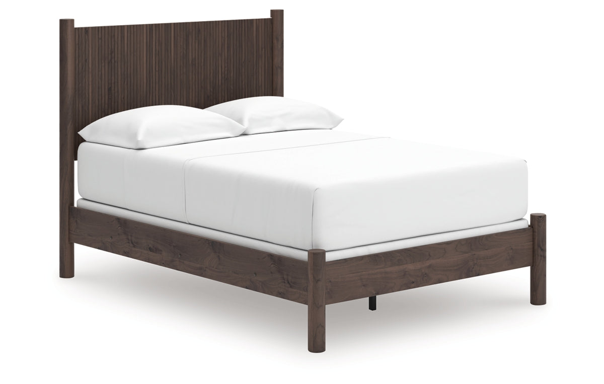 Pamytta Full Panel Bed