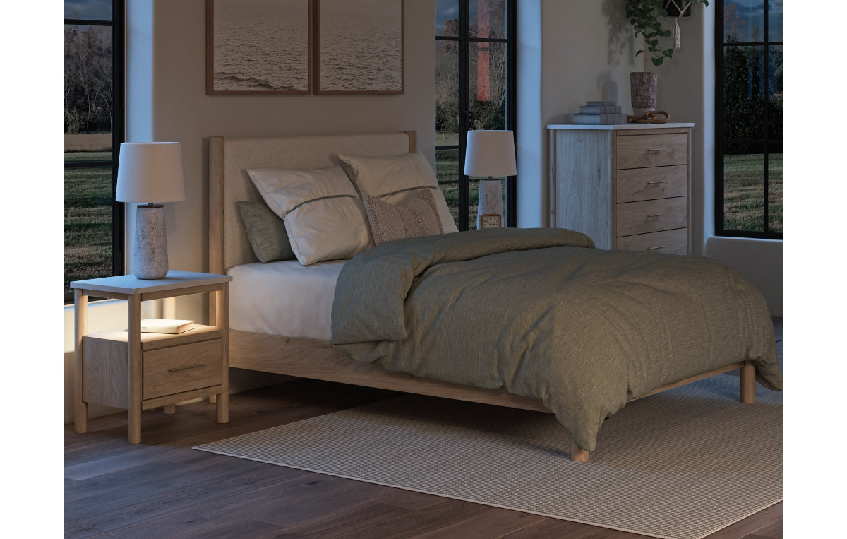 Cadmori Nightstand