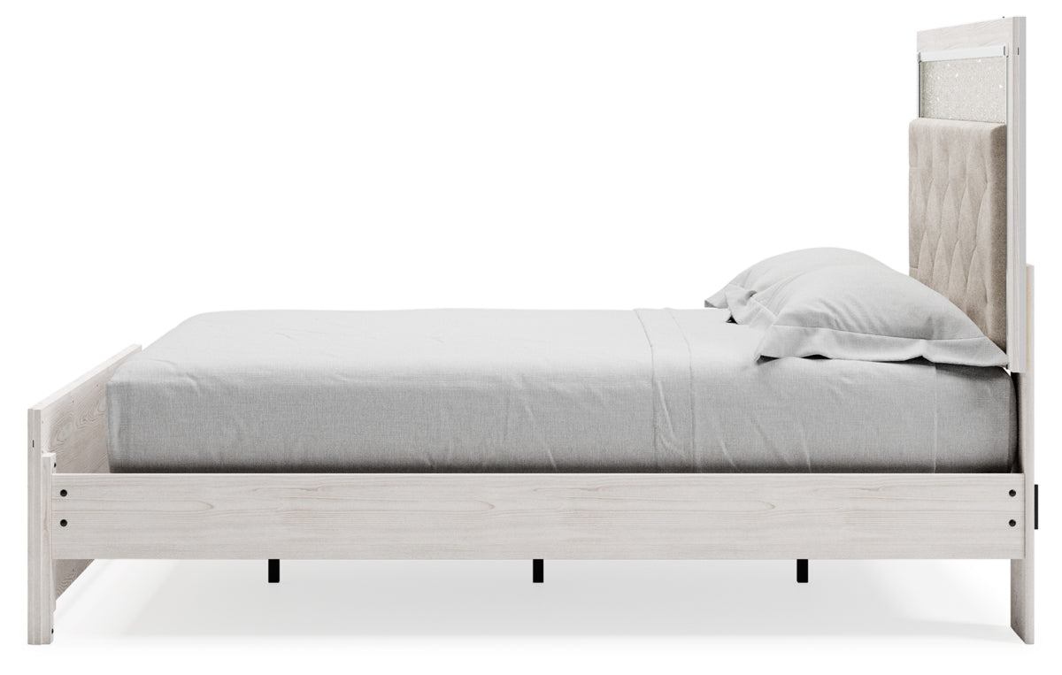 Altyra Queen Panel Bed