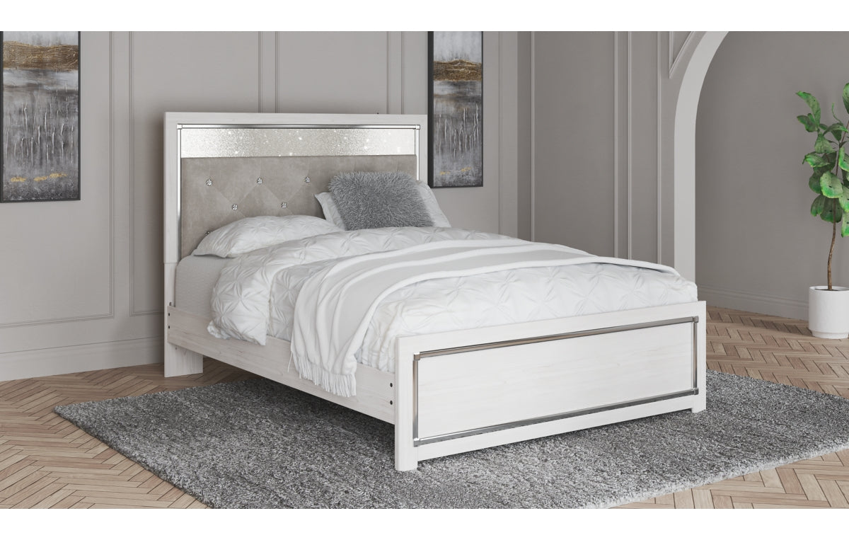 Altyra Queen Panel Bed