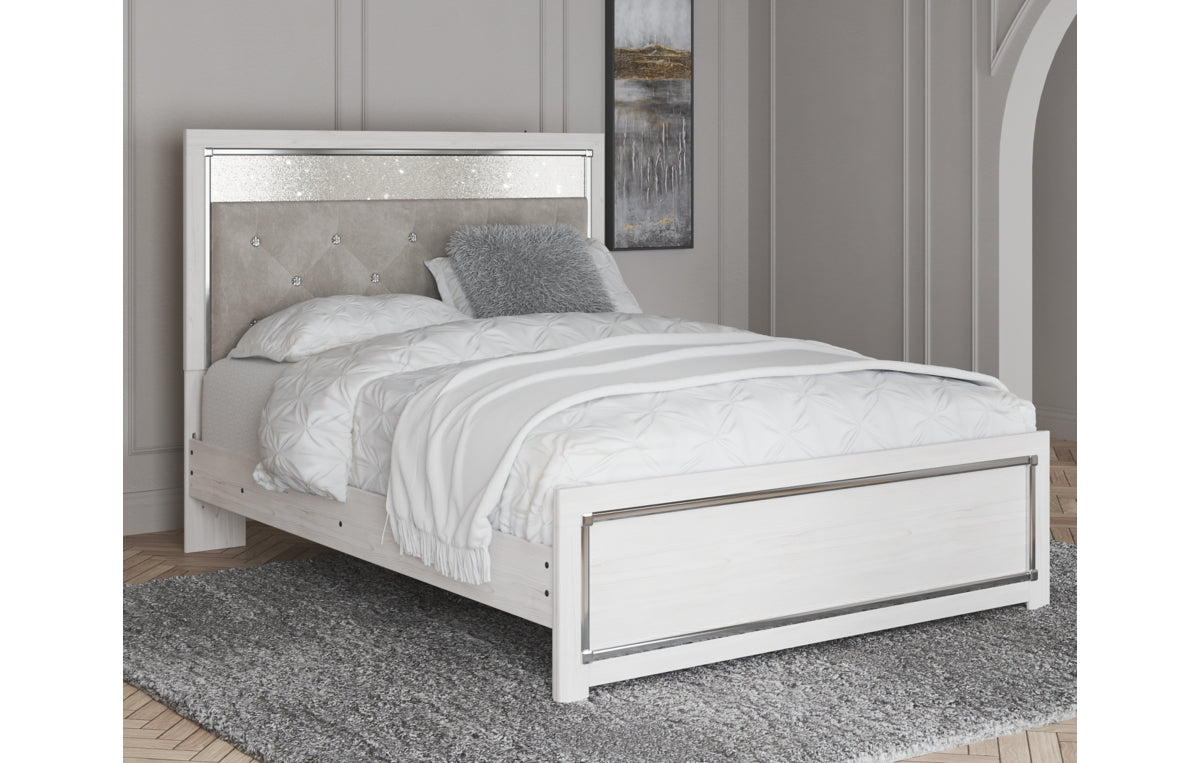 Altyra Queen Panel Bed