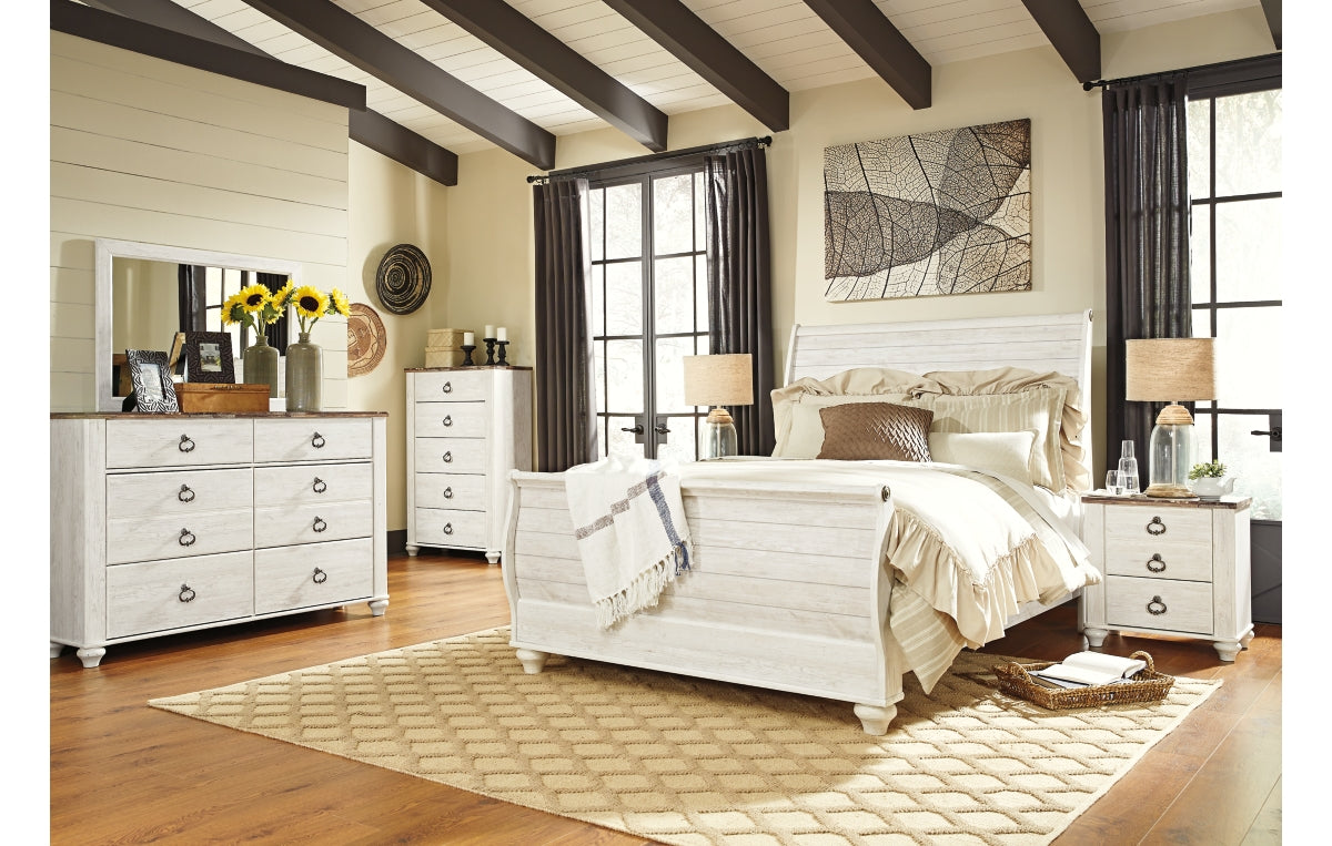 Willowton Queen Sleigh Bed with Mirrored Dresser, Chest and Nightstand