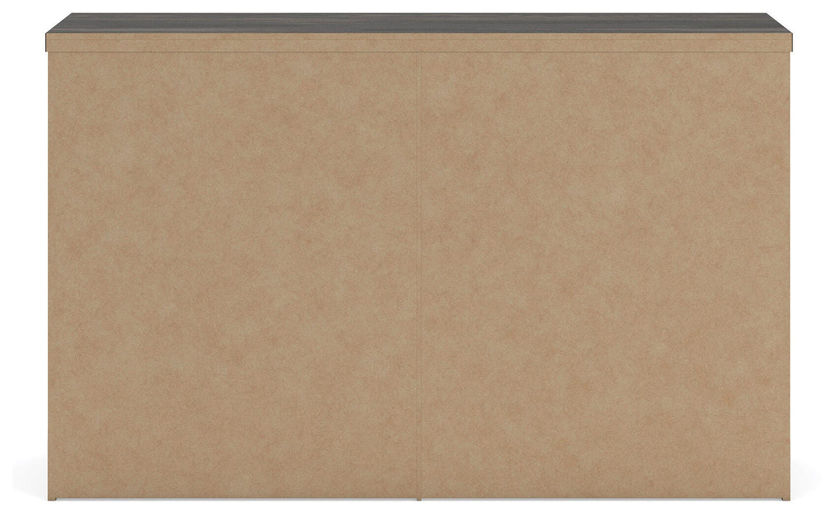 Shaehartin Dresser