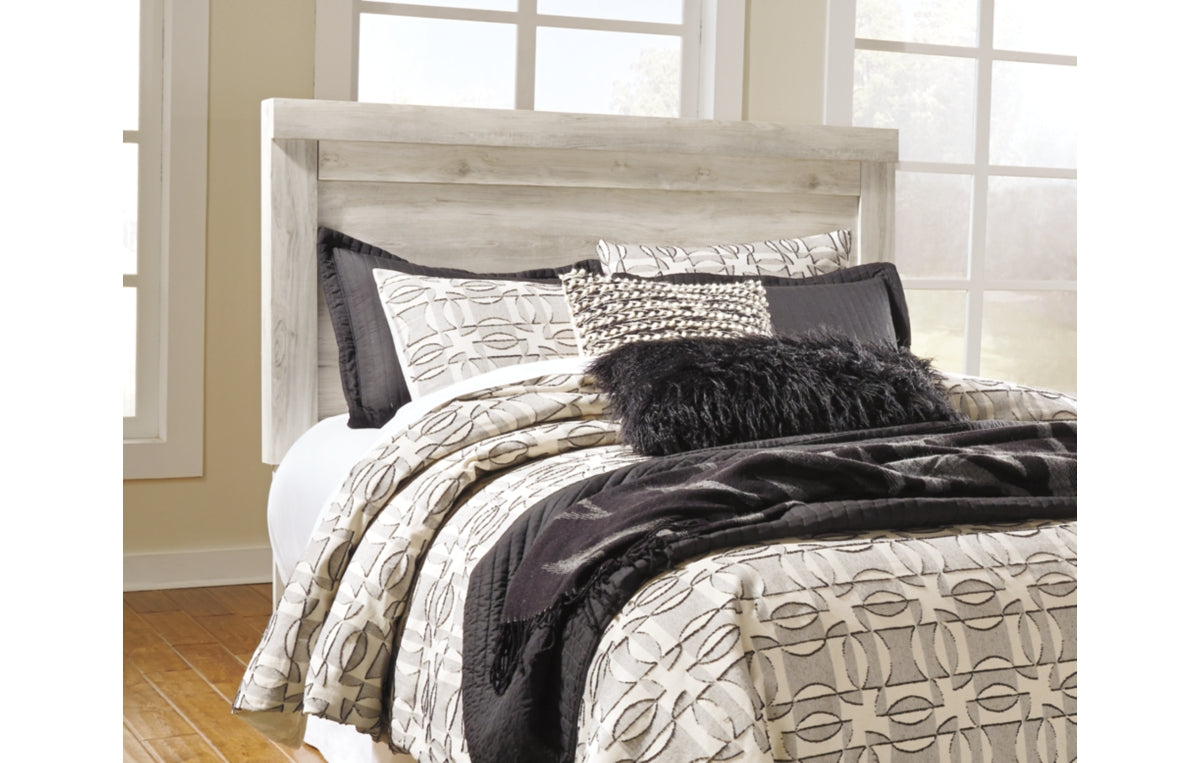 Bellaby Queen Platform Bed with 2 Storage Drawers