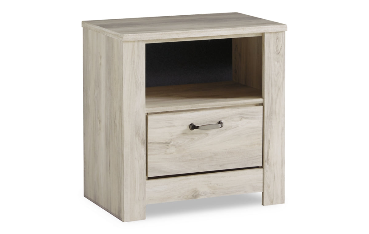 Bellaby King Crossbuck Panel Bed with Mirrored Dresser, Chest and Nightstand