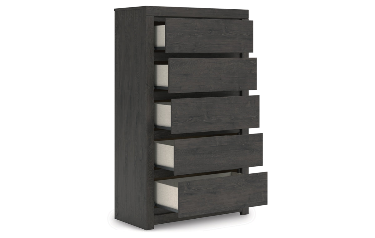 Fraluna King Panel Bed with Mirrored Dresser, Chest and Nightstand