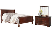 Alisdair California King Sleigh Bed with Mirrored Dresser