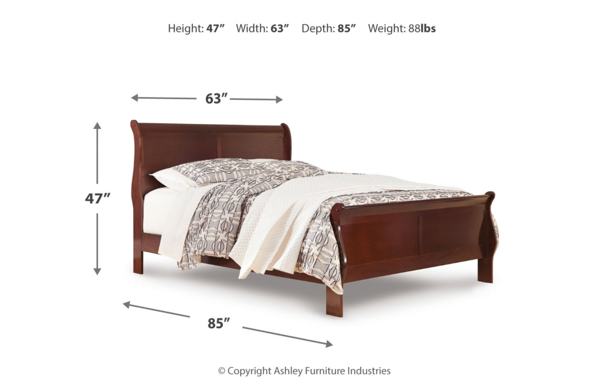 Alisdair Queen Sleigh Bed with Mirrored Dresser, Chest and Nightstand