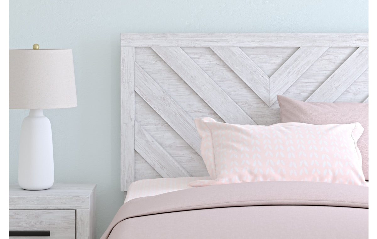 Cayboni Full Panel Bed
