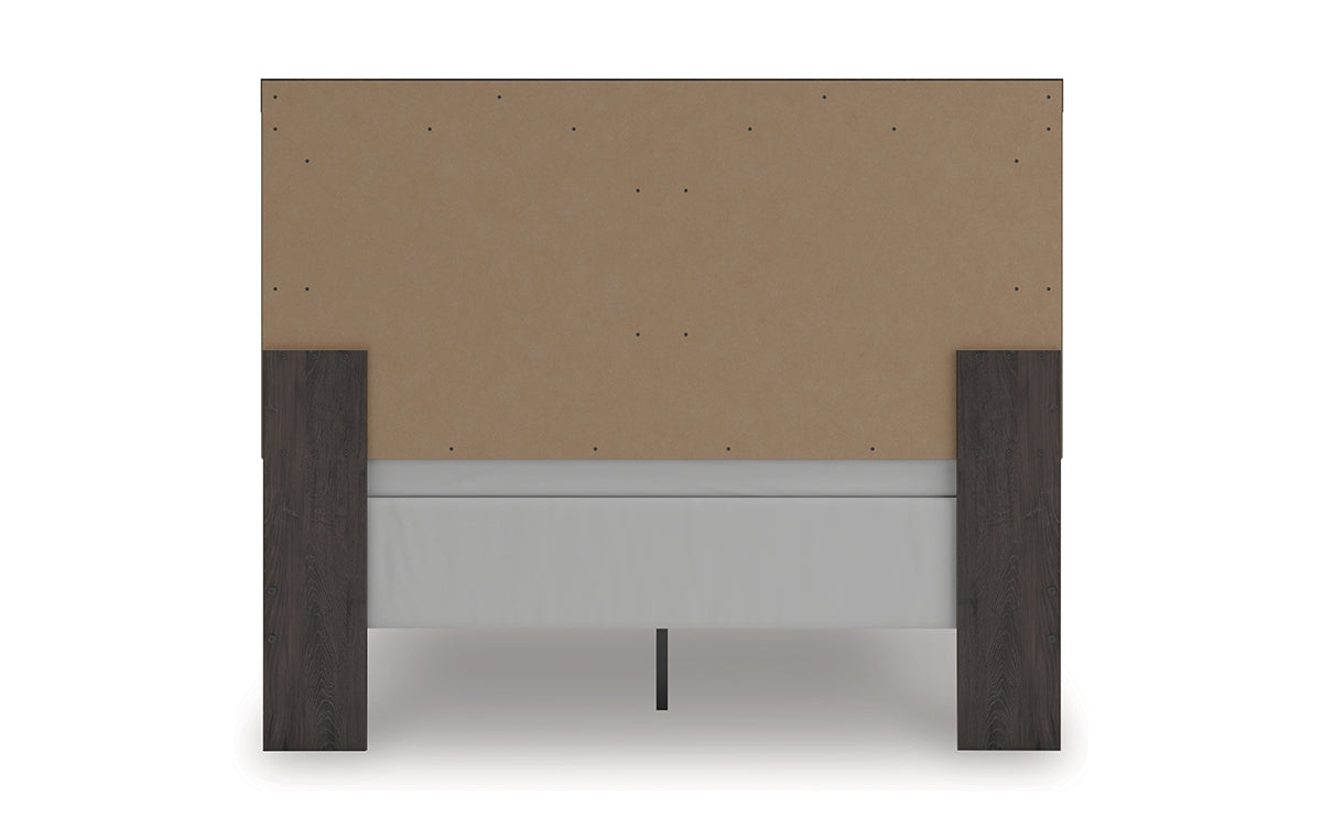 Prendonea Queen Panel Bed