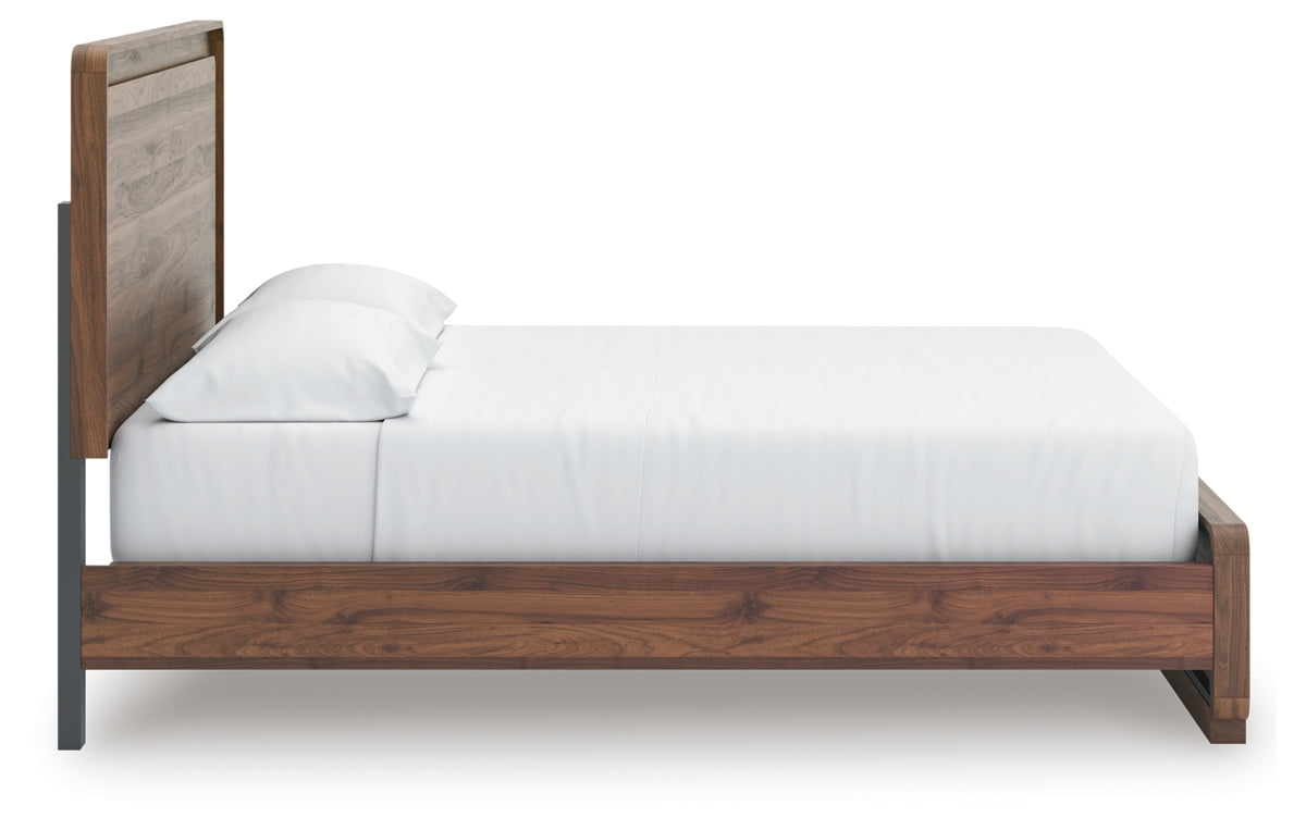 Fortlorn California King Panel Bed