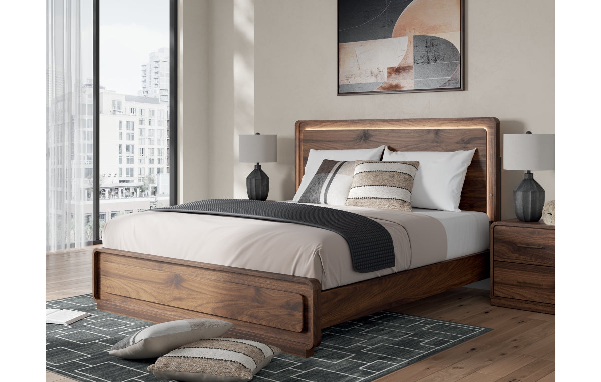 Fortlorn California King Panel Bed