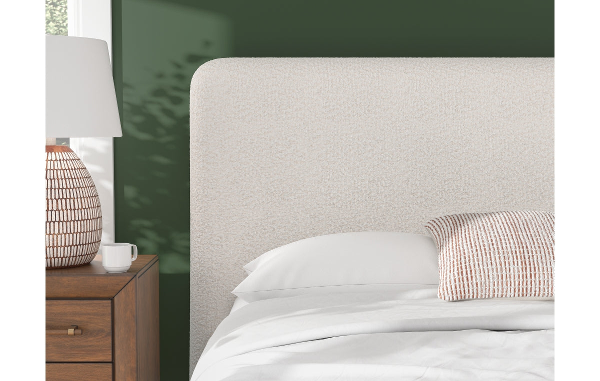 Brintstreet Queen Upholstered Bed