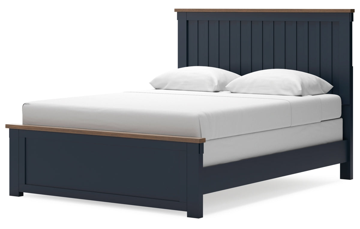 Landocken Queen Panel Bed