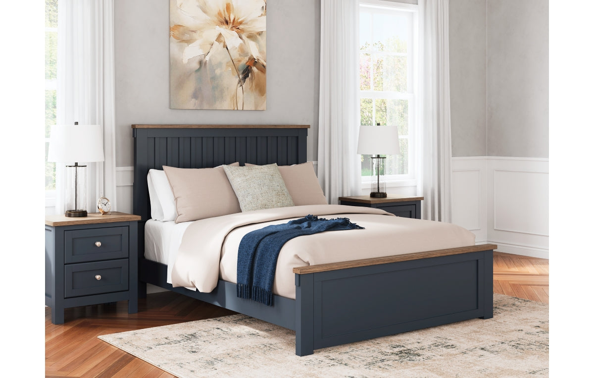 Landocken Queen Panel Bed