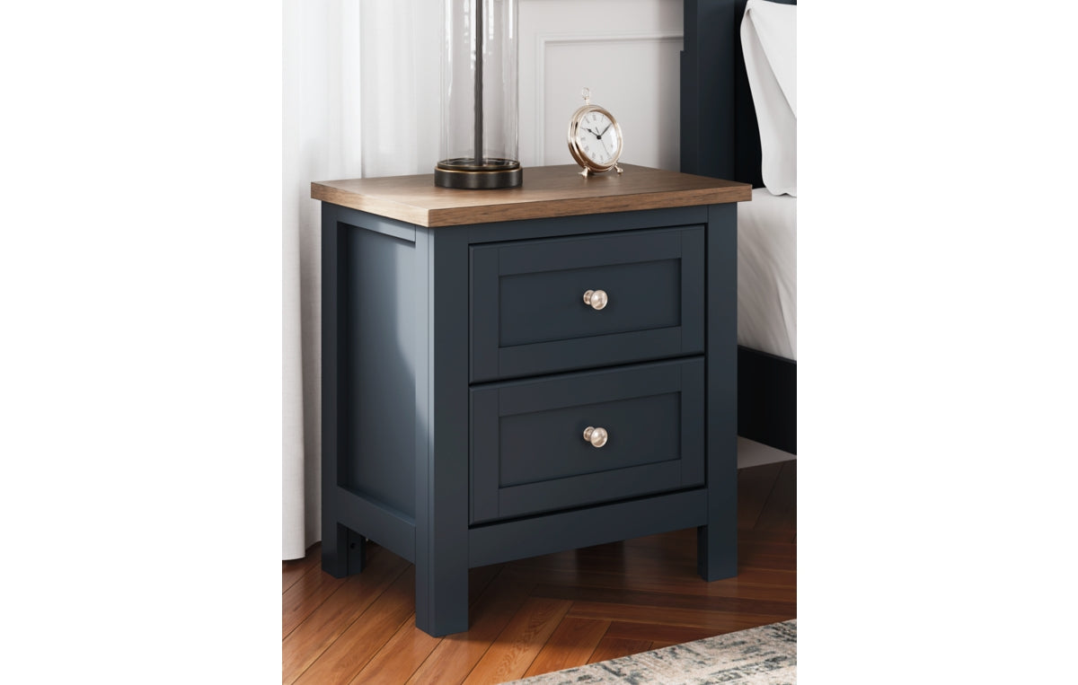 Landocken Queen Panel Headboard with Mirrored Dresser, Chest and Nightstand
