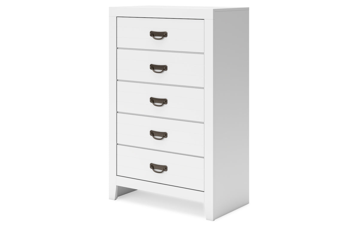Binterglen Full Panel Bed, Dresser, Mirror and Chest