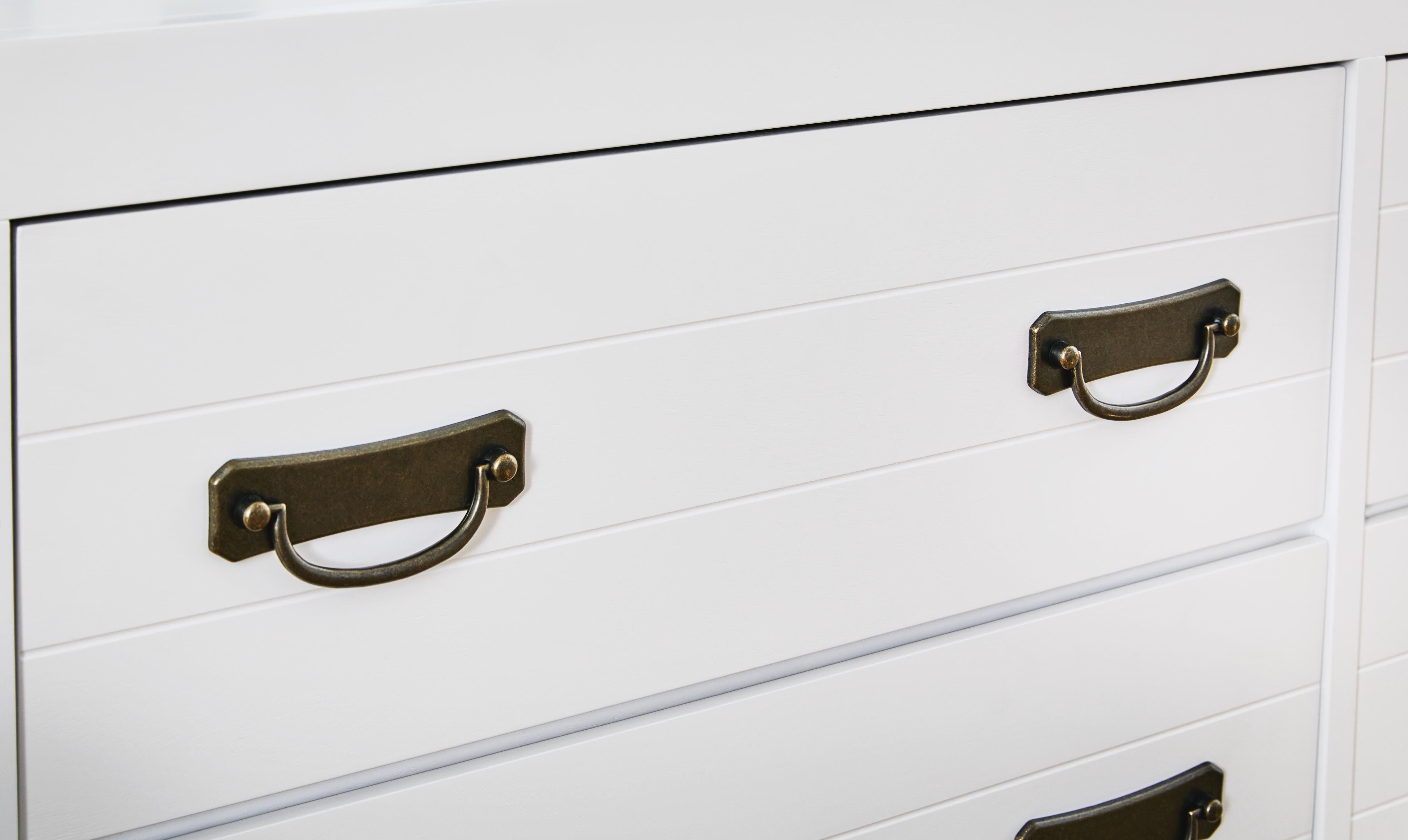 Binterglen Twin Panel Bed, Dresser, Mirror and Nightstand