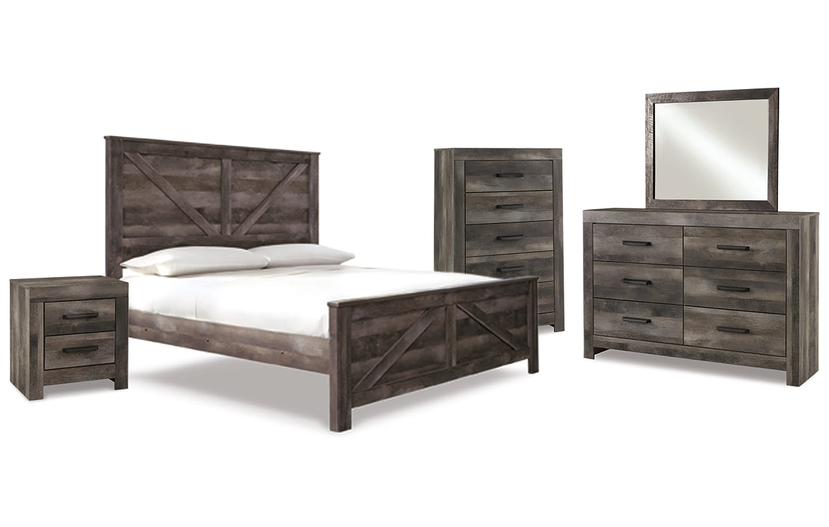 Wynnlow King Crossbuck Panel Bed with Mirrored Dresser, Chest and Nightstand